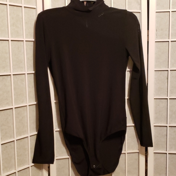 DKNY BLACK BODYSUIT SZ S, ZIP BACK MESH SLEEVE - Picture 1 of 5
